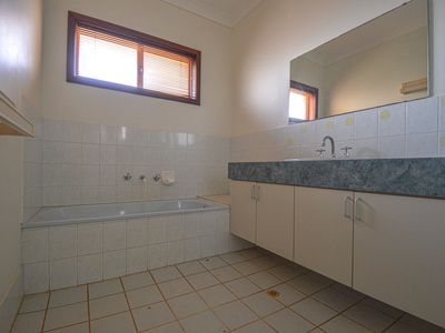 7 Spoonbill Crescent, South Hedland