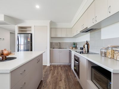 9 / 28 Pollard Street, Glendalough