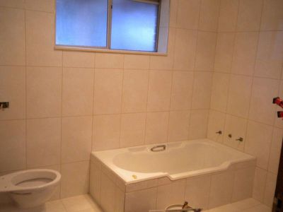 5 Prestige Road, Roselands