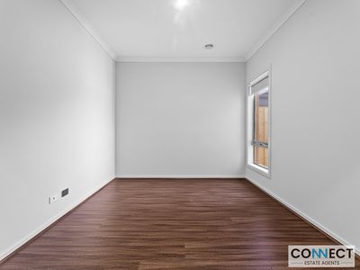 10 Yardi Way, Clyde North