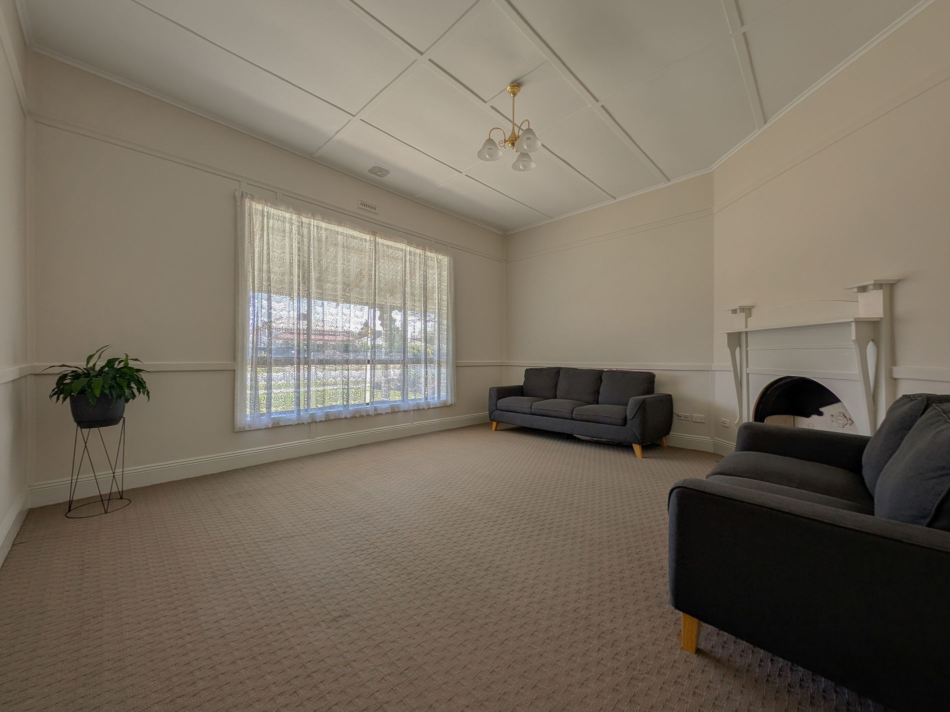 12 Muir Avenue, Kerang