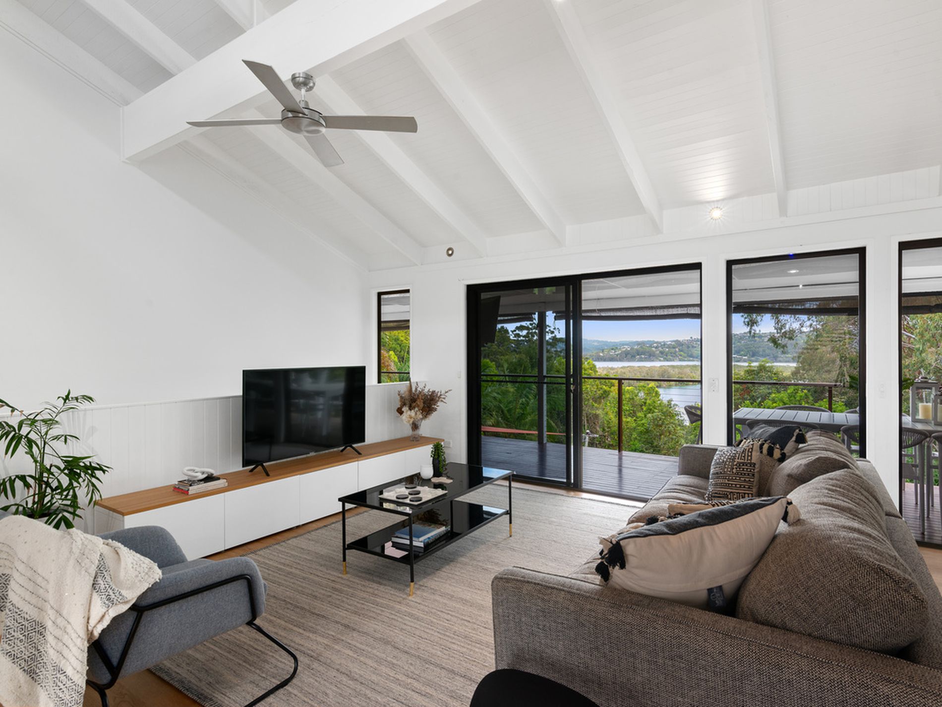 40 Hillcrest Avenue , Tweed Heads South