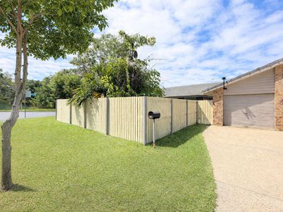 1 / 2 Burwood Court, Labrador