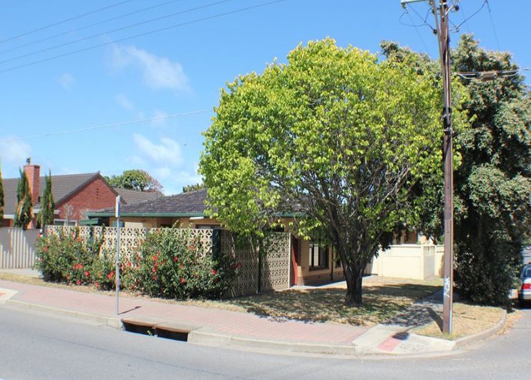 543 Brighton Road, Brighton
