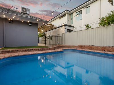 2 Fletcher Street, Applecross