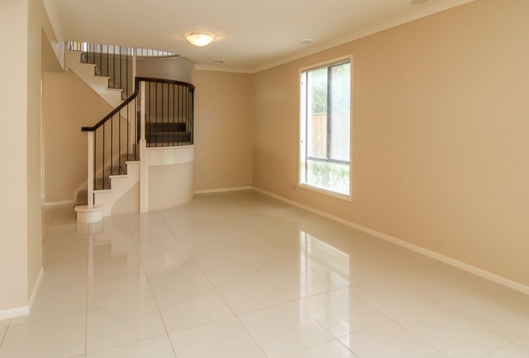 7 Waterstone Cove, Sanctuary Lakes