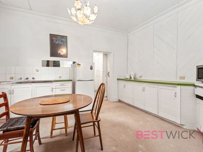 8 Belubula Street, Carcoar