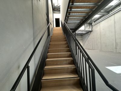 4 / 12 Mc Robert Street, Newport