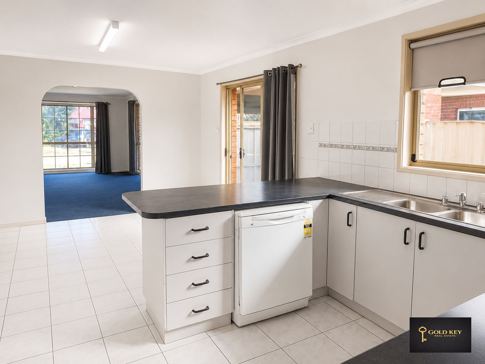 16 Tiber Close, Werribee