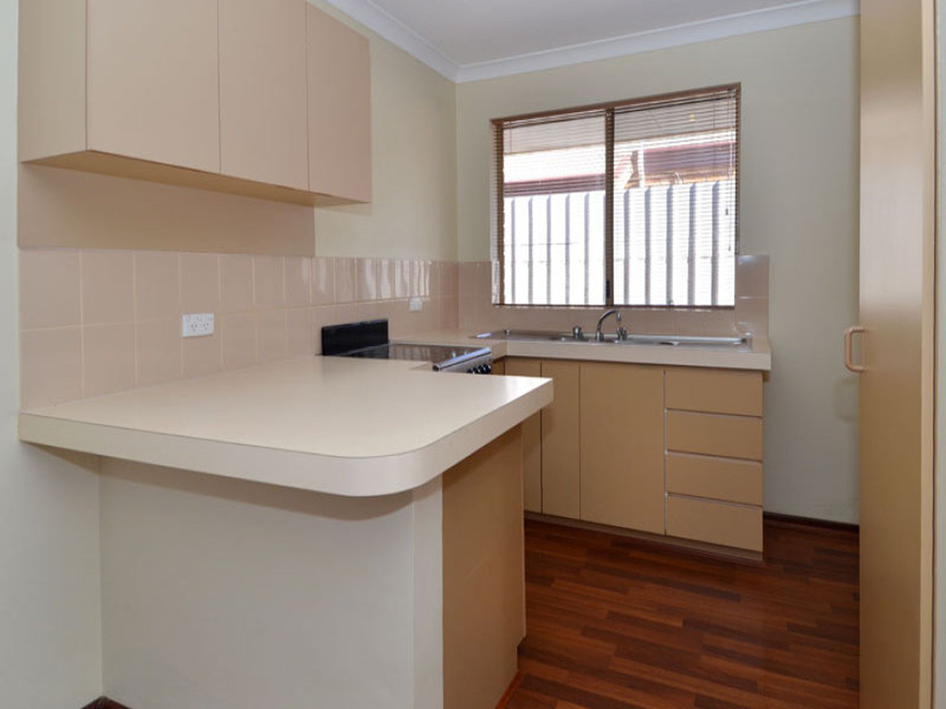 3 / 11 Morgan Loop, Boulder