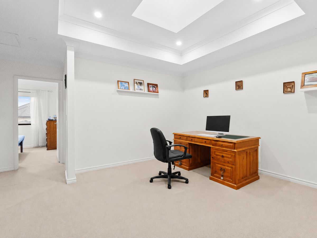 58 Lakeside Drive, Joondalup