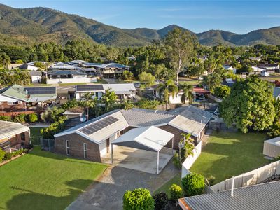 18 Allamanda Crescent, Annandale