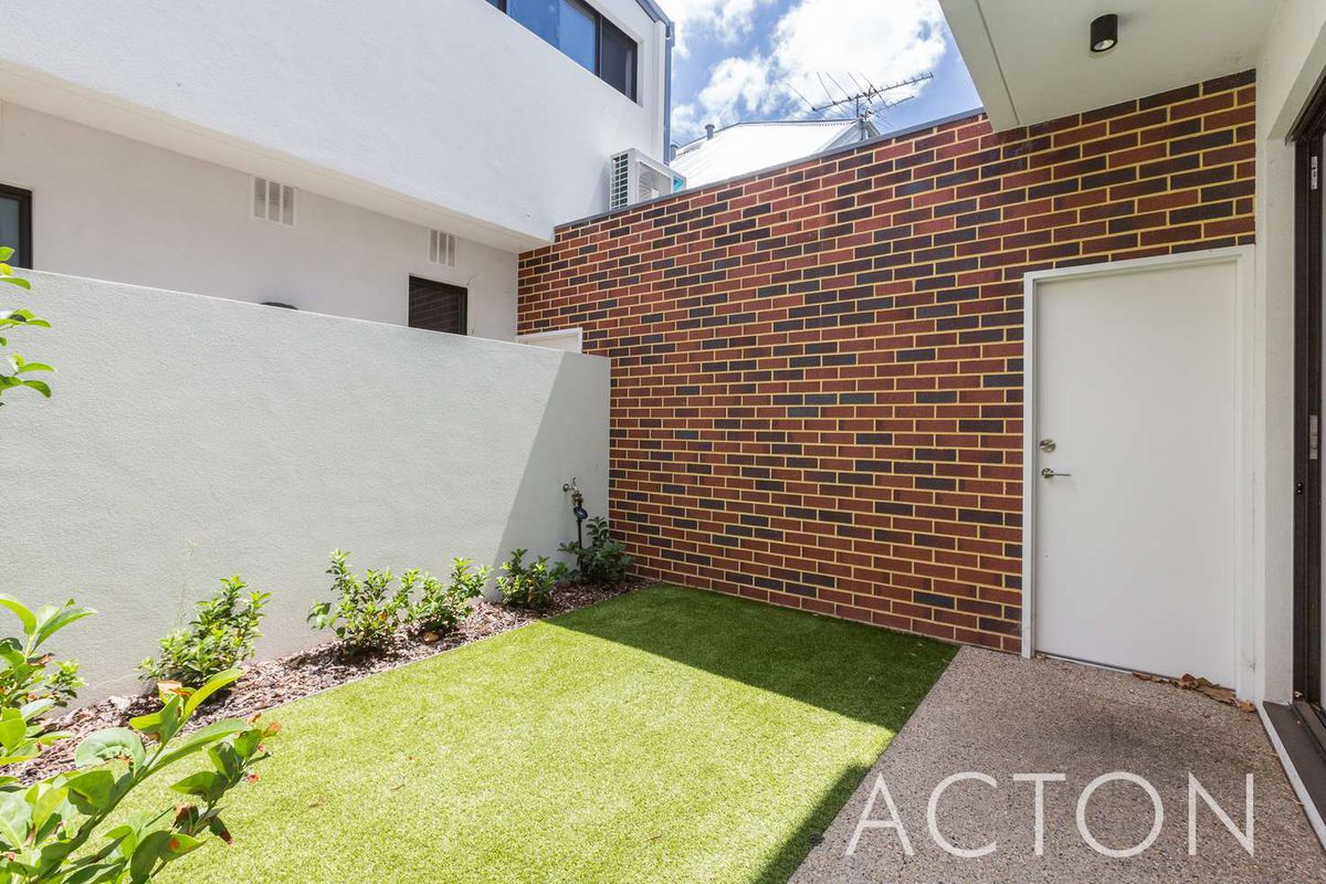 3 / 226 Hampden Road, Crawley
