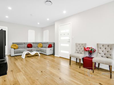 1 / 69 Great western Highway, Kingswood
