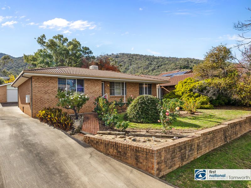 28 Valley Drive, Tamworth