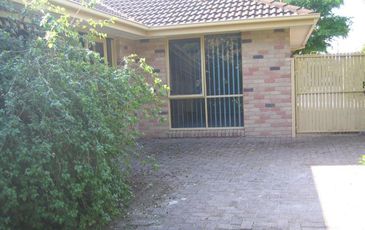 11 Sylvia Road, Beaconsfield