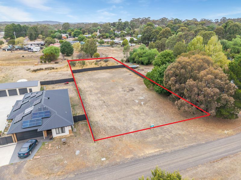 12 Matthews Road, Heathcote