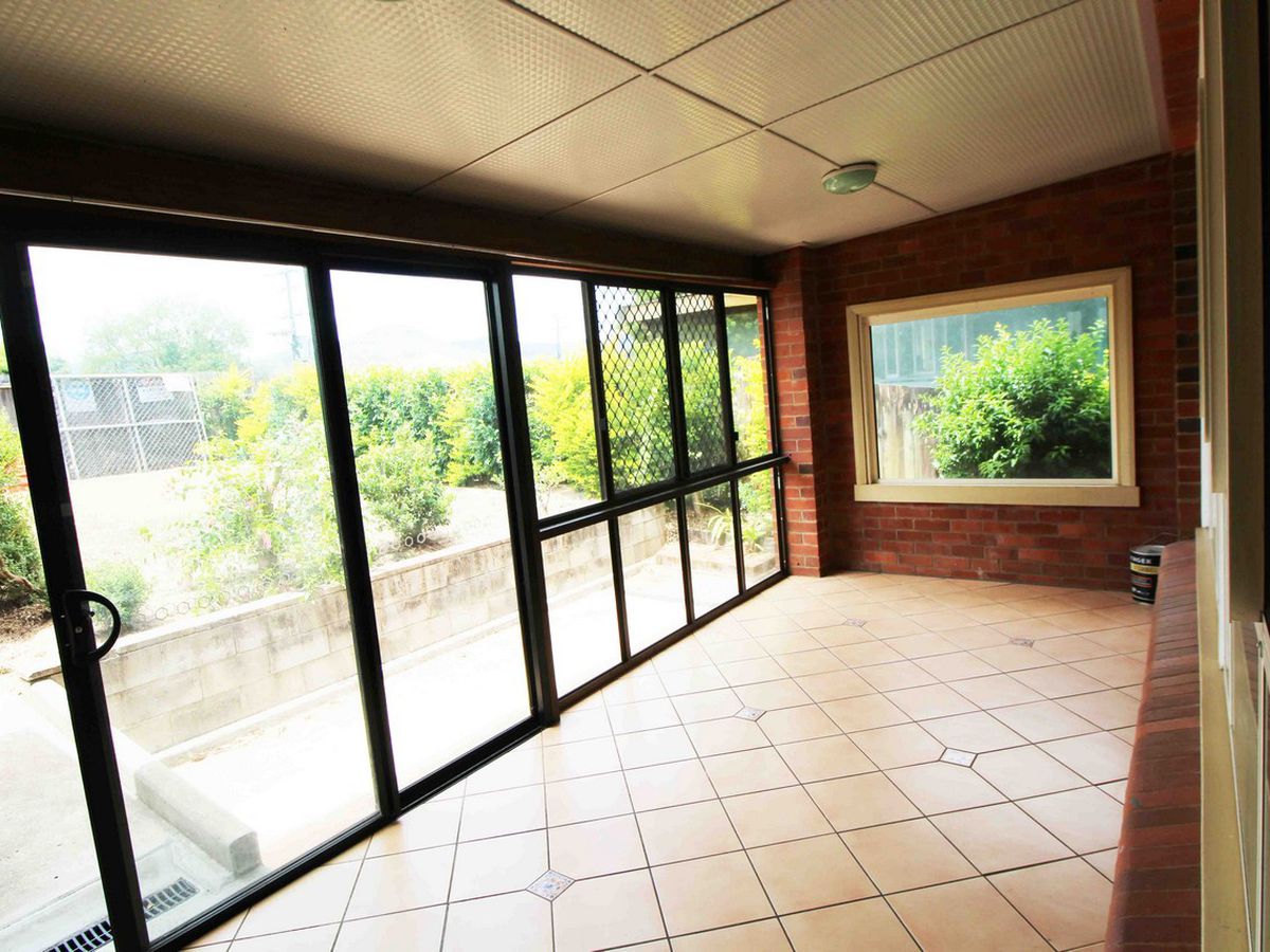 20 COOK STREET, Atherton