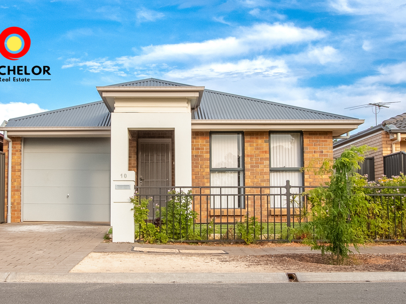 10 Glenrowan Street, Andrews Farm