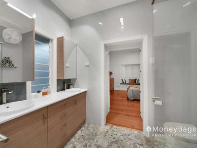 5 Advance Street, Newtown