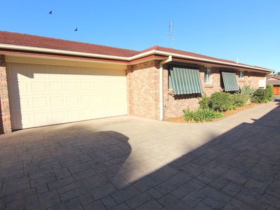 1 / 75 Hind Avenue, Forster