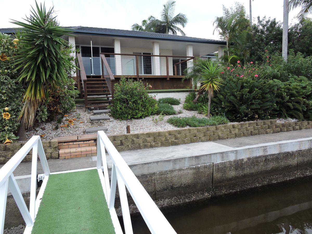 45 Portobello Drive, Mermaid Waters