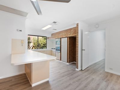 5 The Eyrie, Willetton
