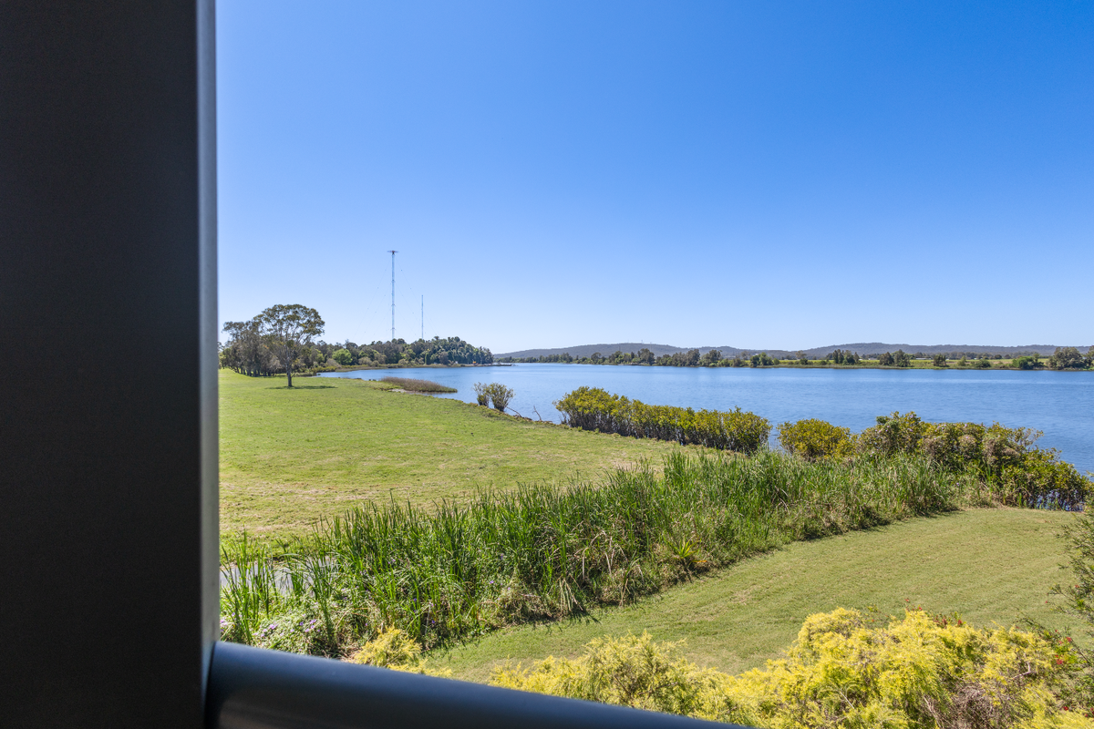 8 Rutland Street, Lawrence