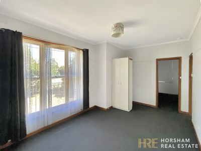 30 Elizabeth Street, Horsham