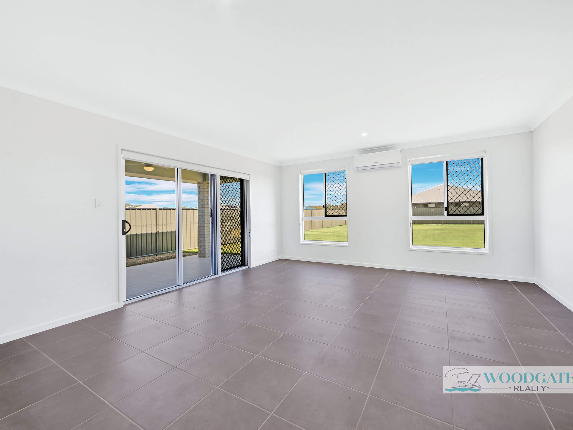 73 OCEAN VIEW DRIVE, Woodgate