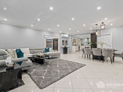 6 Matthews Place, Dandenong North
