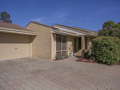 3/10 Helmsley St, Scarborough