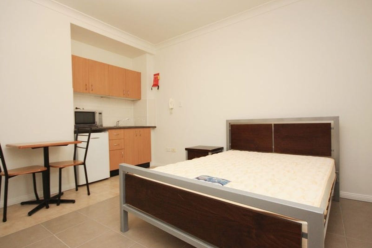 94 Brighton Street, Petersham
