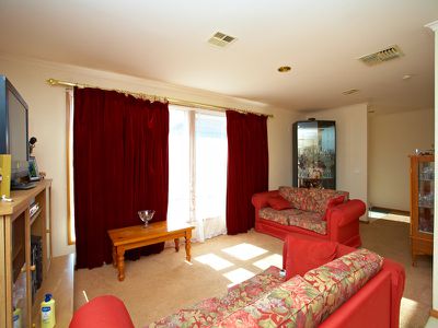 9 Inns Place, Hoppers Crossing