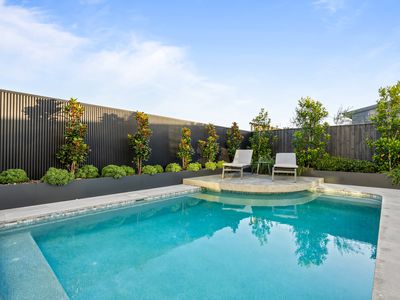 6 Bathers way, Morisset Park