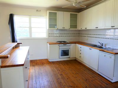 27 Perrin St, Seymour