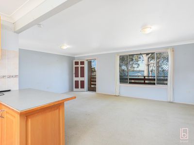 126 Panorama Avenue, Charmhaven