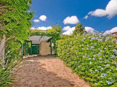 3/8 Colin Road, Scarborough