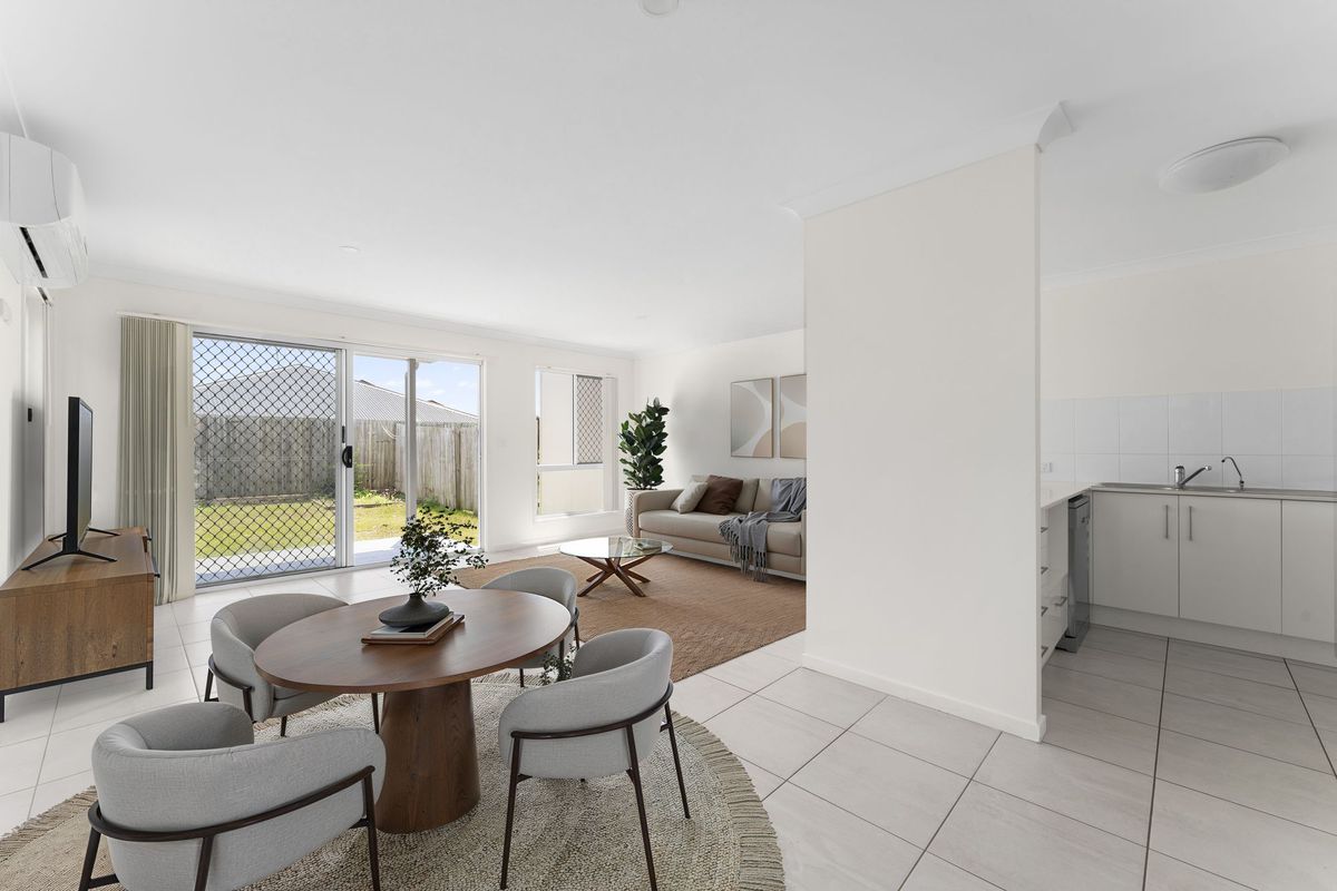 4 Larcom Crescent, Redbank Plains