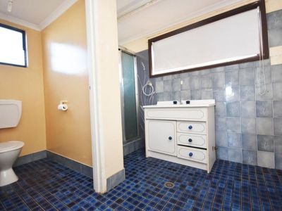 8 Page Avenue, Dubbo