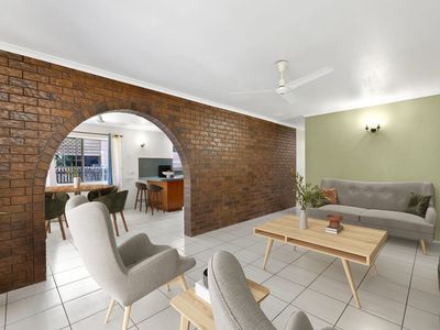 10 Shiral Drive, Beaconsfield