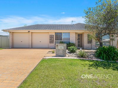 2 Palm Lilly Close, Worrigee
