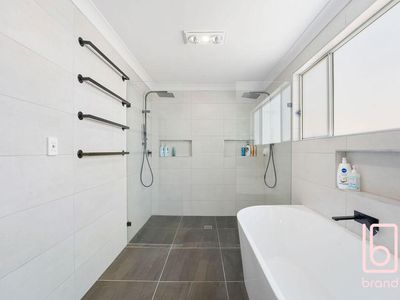 10 Coraldeen Avenue, Gorokan