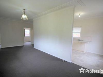 62 Derwent Parade, Blacktown