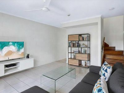 4 / 457 Severin Street, Manunda
