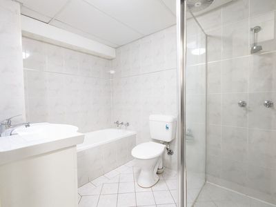 18/181 Hawkesbury Road, Westmead