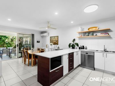 126 / 230 Pulgul Street, Urangan