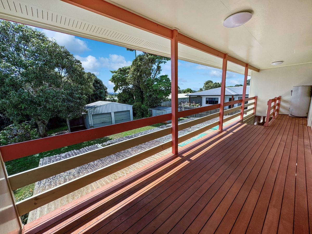 6 CANOPUS CIRCUIT, Atherton