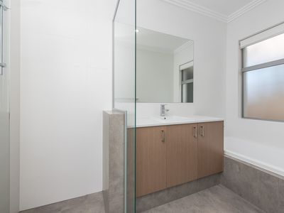 23C Hepburn Way, Balga