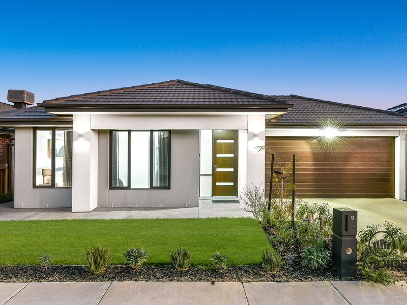 9 Langwarrin Crescent, Clyde North